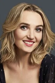 Chloe Fineman